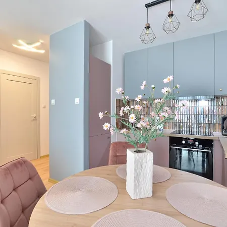 Nowoczesne Mieszkanie * Pogorze